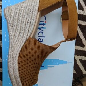 Wedges size 10